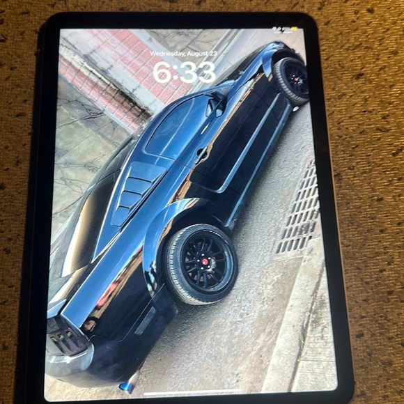 Apple air (8th generation) - Picture 5 of 5